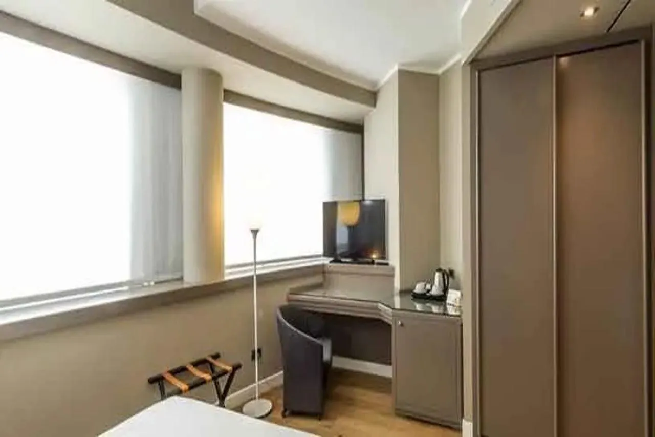 B&B Hotel Trapani Crystal