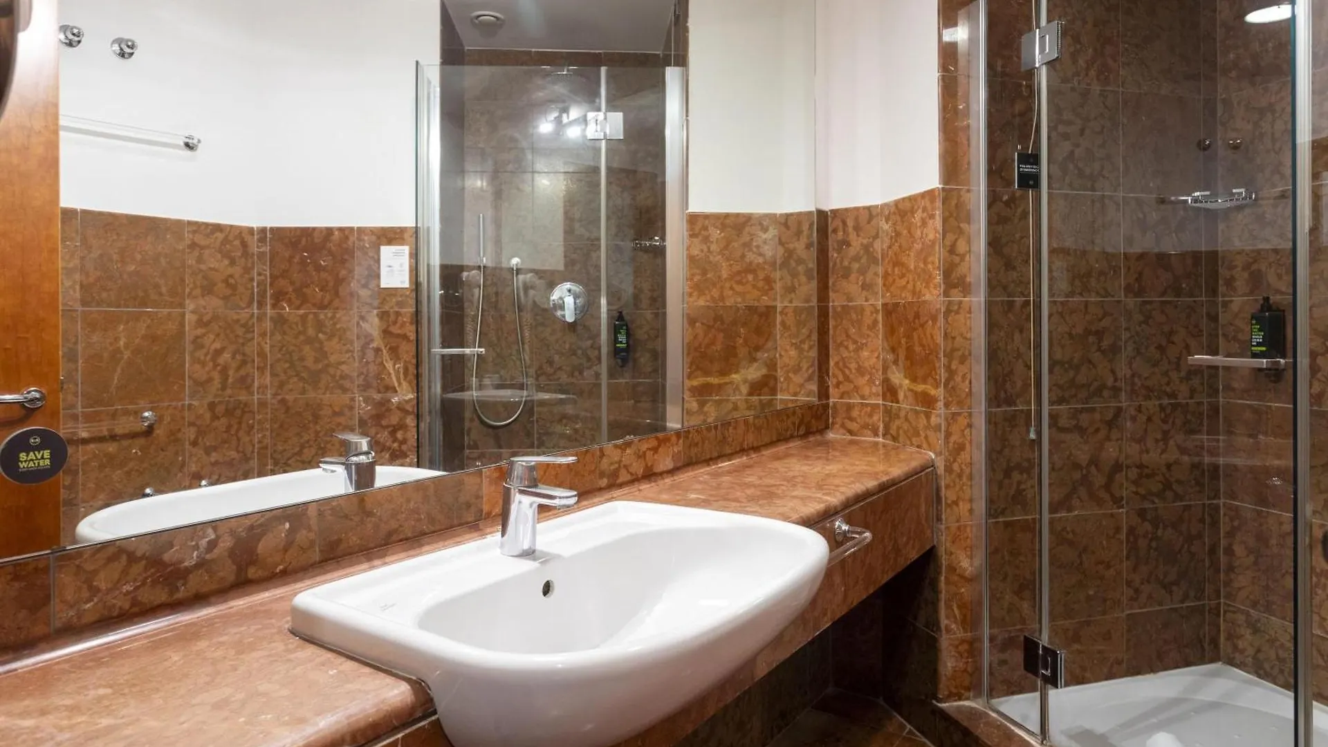 B&B Hotel Trapani Crystal
